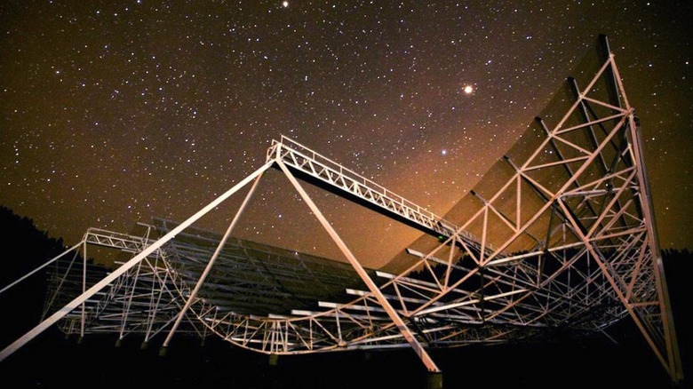 The CHIMES experiment radio telescope.