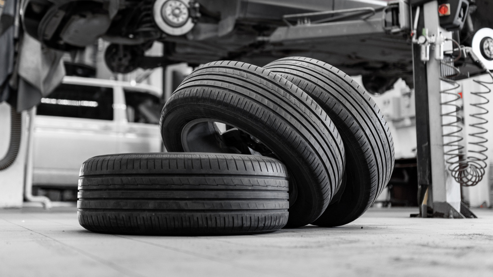 Scientists Finally Understand What Makes Tire Rubber So Strong