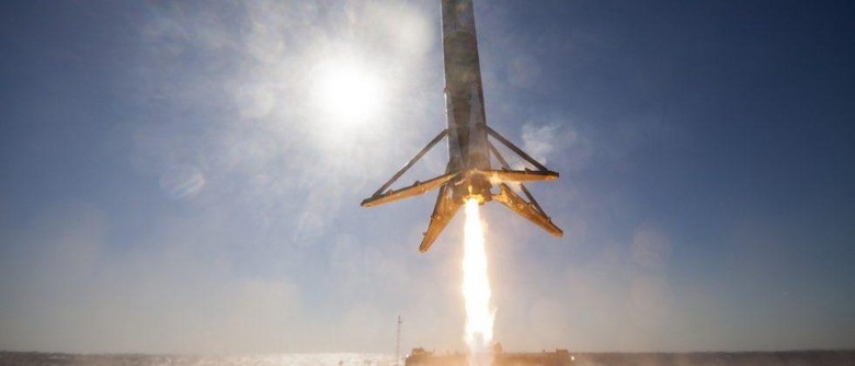 See SpaceX land a rocket at sea in 360-degree video