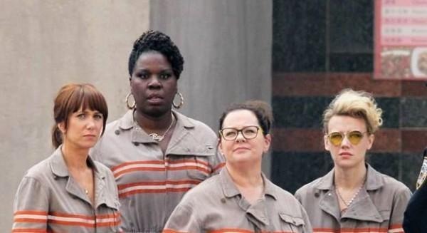 See the new Ghostbusters team in their uniforms