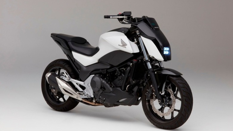 Honda's self-balancing motorcycle 