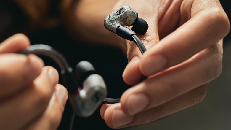 Sennheiser IE 600 earbuds