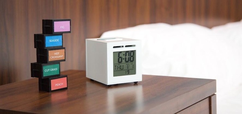 SensorWake alarm clock lets you wake up to smells of your choice