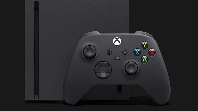 A Xbox Series X Console and controller