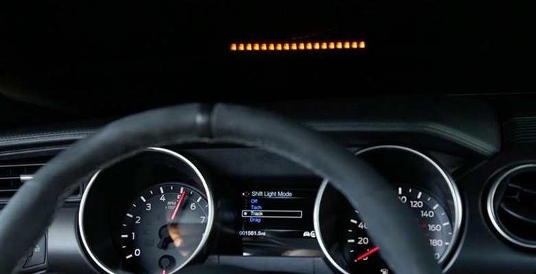 GT350-Performance-Shift-Light-1