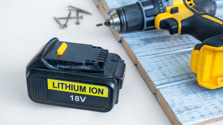 lithium ion battery with tool