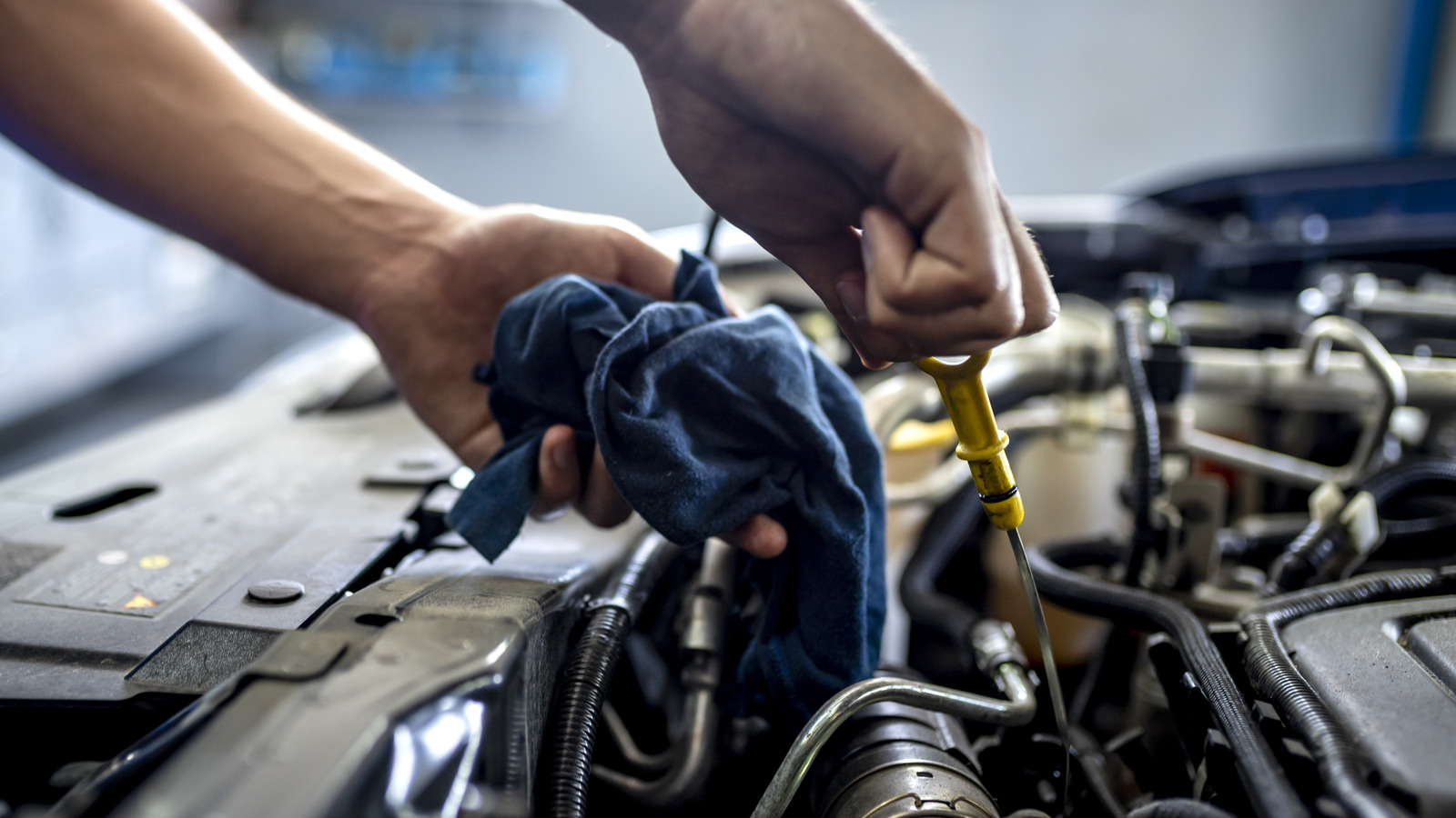 Should Your Engine Be Hot Or Cold When You Check Oil Levels?