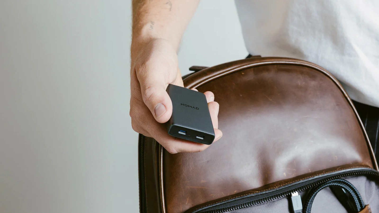 Sick Of Bulky Power Bricks & Charging Adapters? This USB Gadget May Solve The Issue