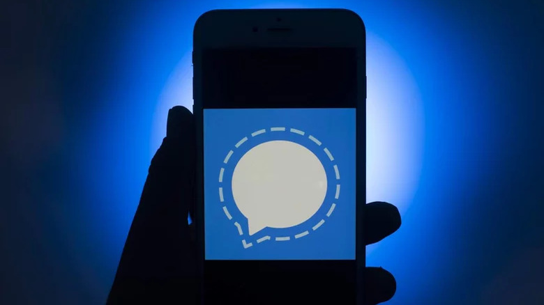 Phone with the Signal logo