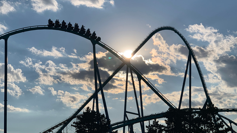 yukon striker, one of the tallest dive coasters