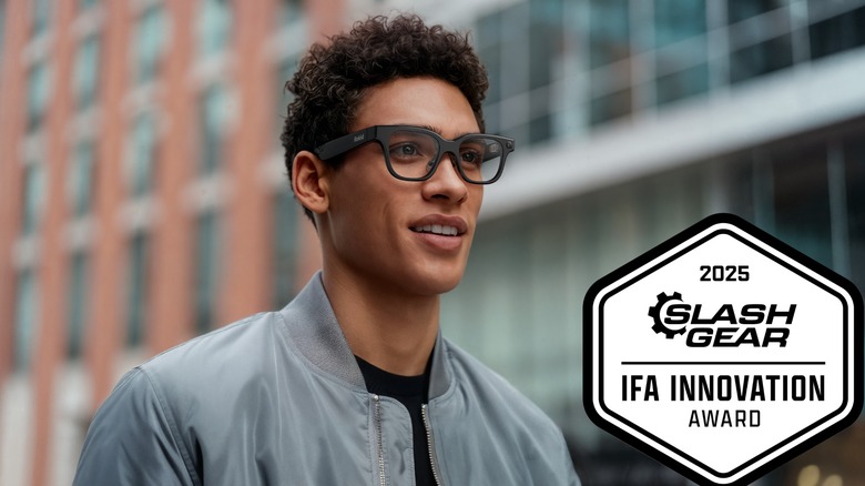 A young person wearing Rokid Glasses outside in a city