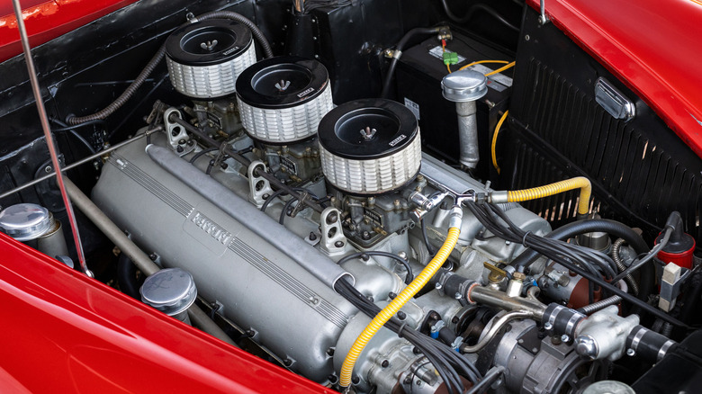 4.1-liter Ferrari Lampredi V12 in Ferrari 340 America engine bay