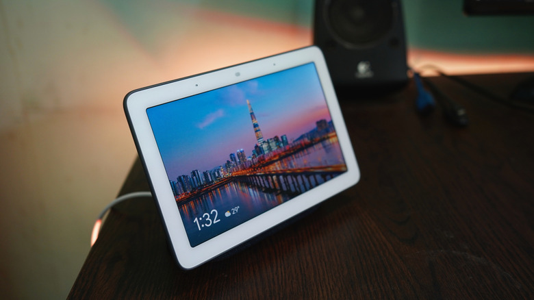 Google nest hub smart display on a desk