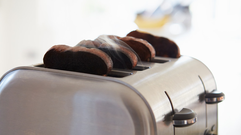 toast in toaster