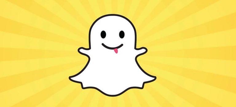 Snapchat for iOS updated with camera roll face-swapping feature