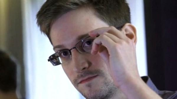 edward-snowden01-600x337