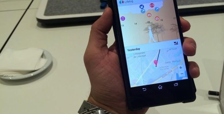 Sony SmartBand And Lifelog Camera Hands On SlashGear