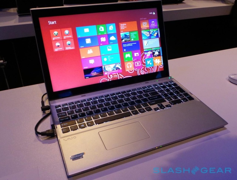 sony_ces_2013_vaio_t14_t15_touch_11