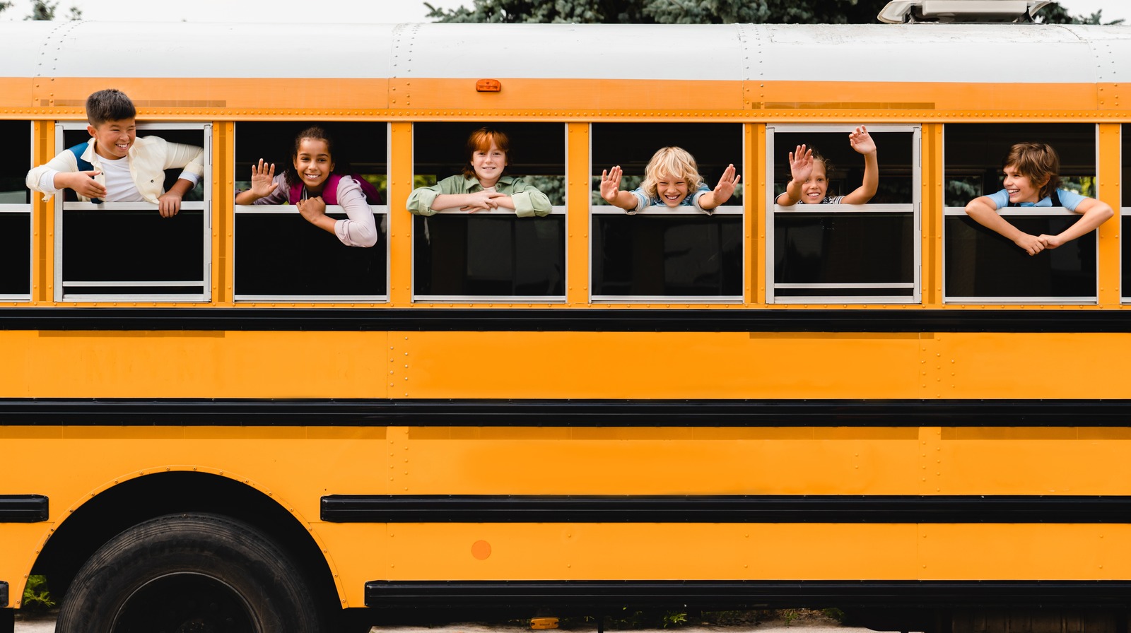 SpaceX Wants To Provide School Buses With Satellite Internet SpaceX Wants To Provide School Buses With Satellite Internet