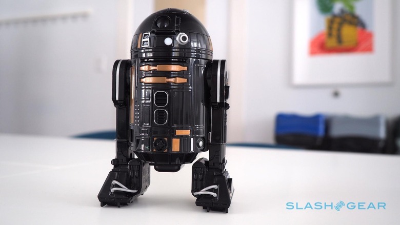 Sphero R2-Q5 Brings R2-D2's Imperial Rival To Life - SlashGear