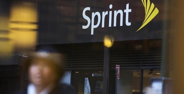 Sprint announces free international messaging, data plan