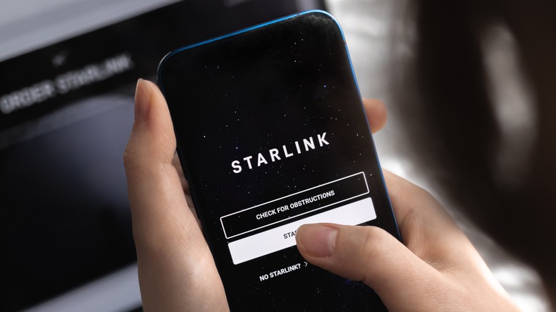 Starlink app on smartphone