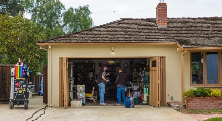 Steve Jobs biopic begins filming in his childhood garage