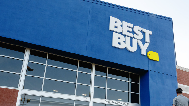 Best Buy storefront logo
