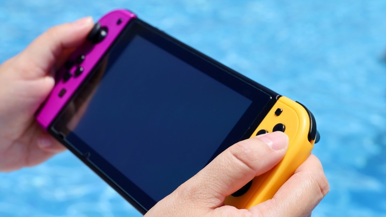 Switch at pool