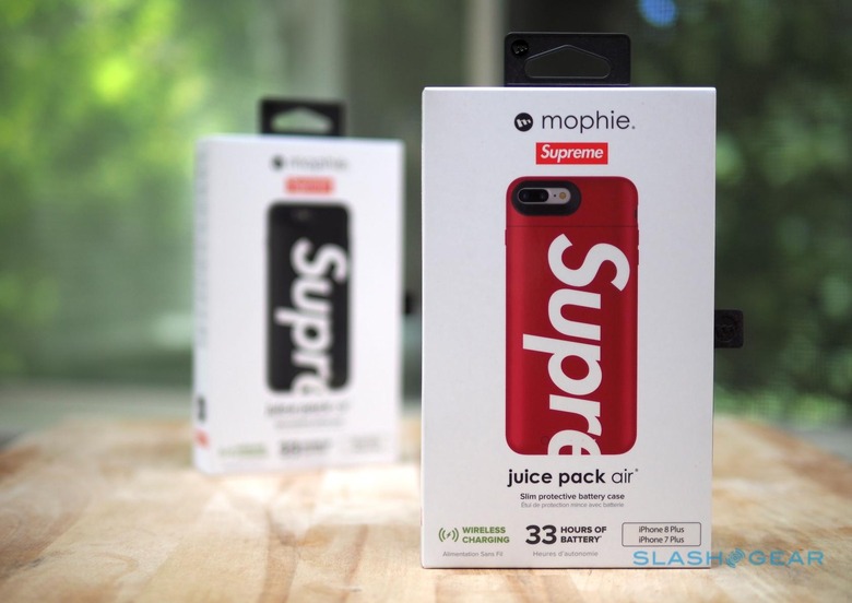 DS Supreme x Mophie RED IPhone 7 & 8 Juice Pack Air Charging Case 100%  Authentic