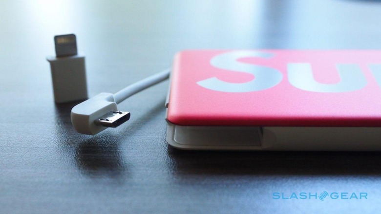 Supreme x Mophie Powerstation Plus Mini 