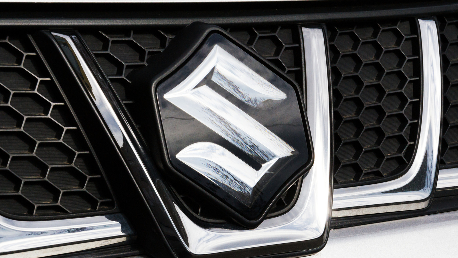 Suzuki se junta à briga para desenvolver carros voadores