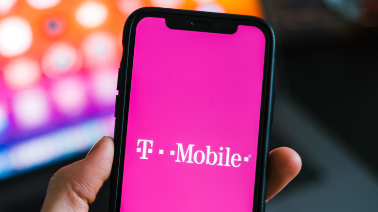 T-Mobile logo smartphone