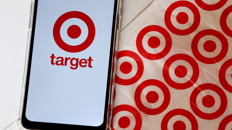 Target app and bag