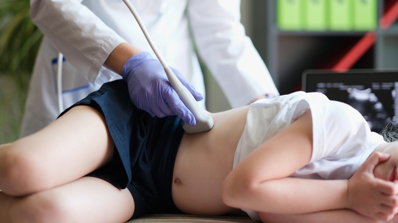 Using ultrasound in pediatric diagnosis