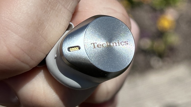 Technics EAH-AZ80 earbud