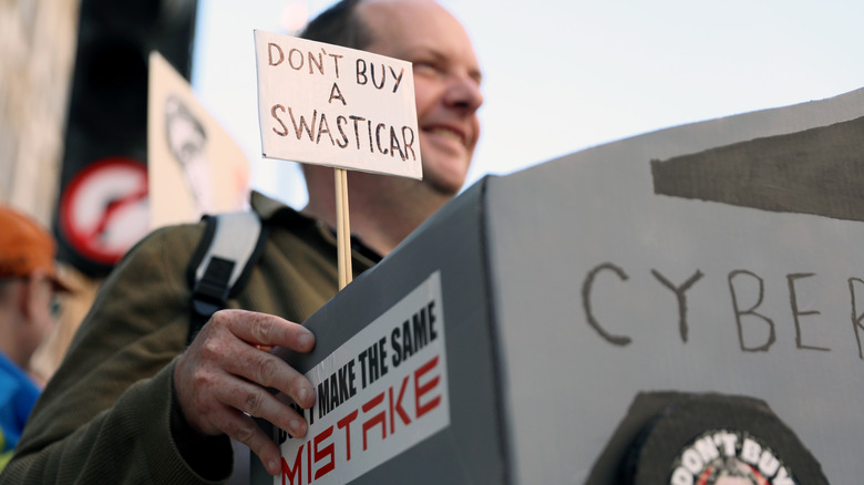 protests against elon musk and cybertruck