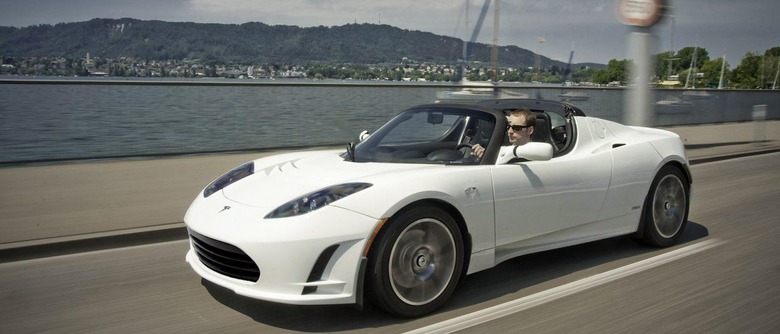 tesla-roadster-r80