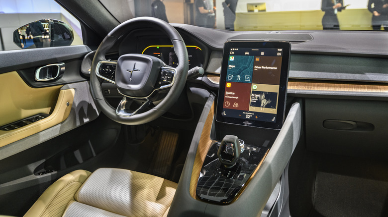 Polestar 2 interior 