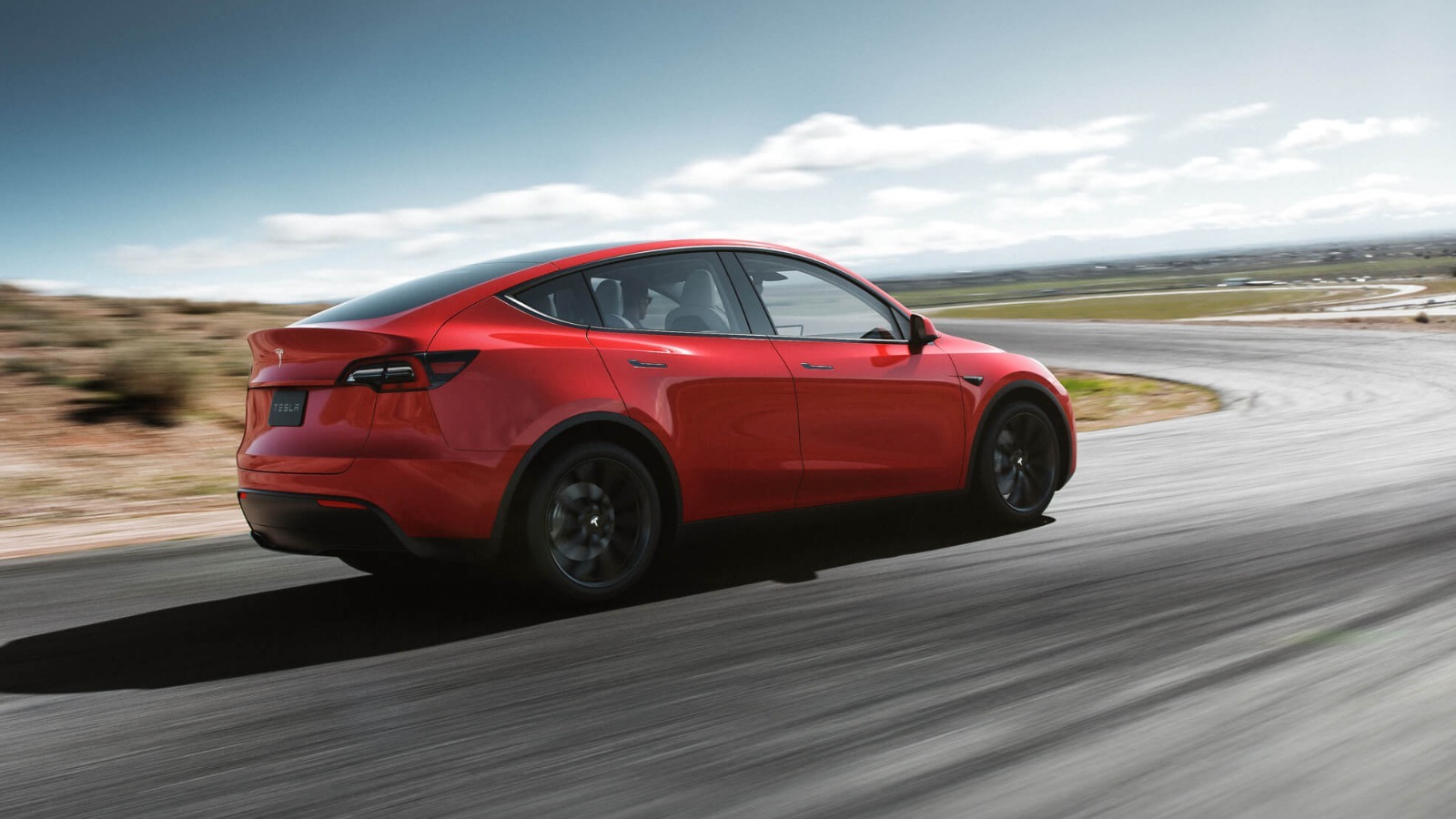 Tesla Model Y Vs Fisker Pear: Who Will Own The Electric SUV Market? – SlashGear
