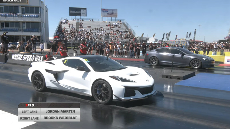 corvette zr1X versus tesla model s plaid on drag strip