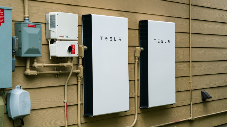 Pair of Tesla Powerwalls