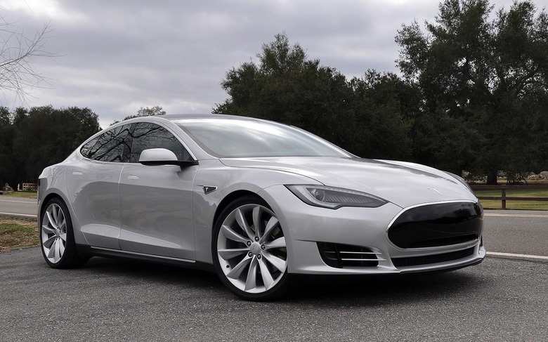 2012-Tesla-Model-S