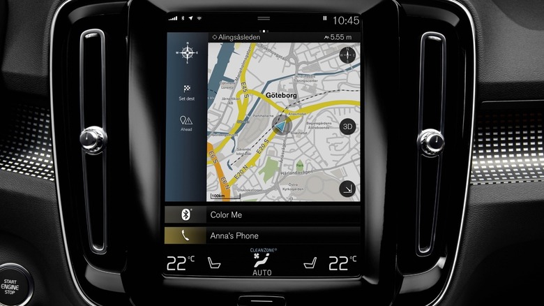 2022 Volvo XC40 infotainment