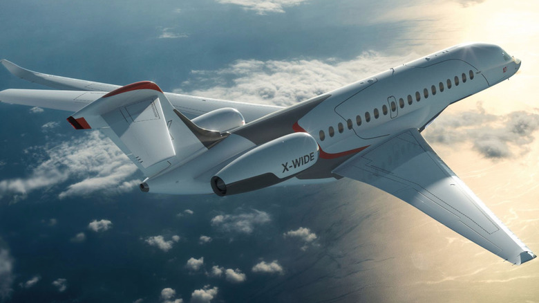 Dassault Falcon 10X in the sky