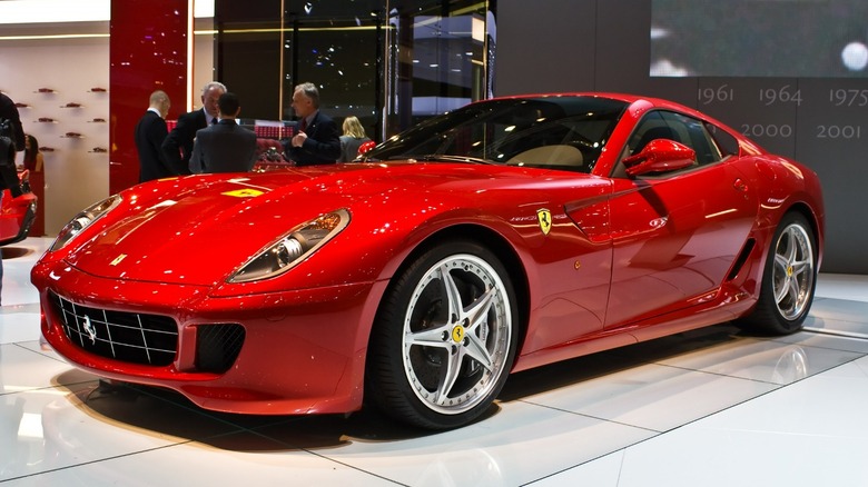 Red Ferrari 599XX