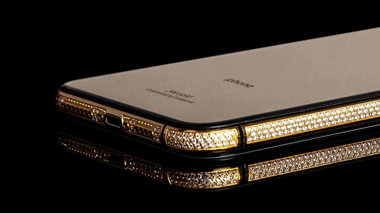 Gold iPhone Xs Diamond Cluster
