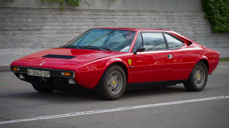 Ferrari Dino 308 GT4