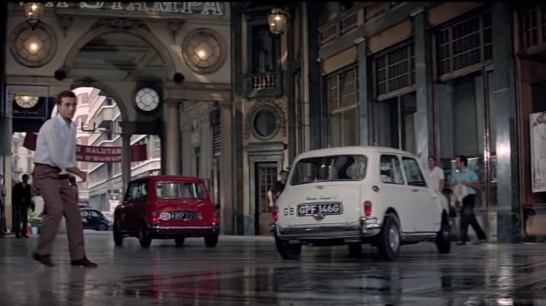 Mini Cooper chase in The Italian Job