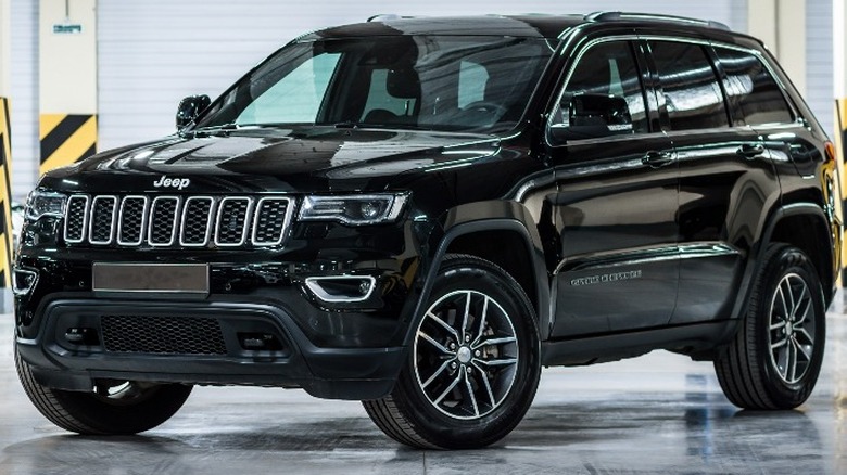 Black 1993-98 Grand Cherokee
